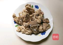 淡菜蛹虫草海带骨头汤的做法图解1