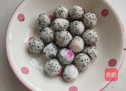 火龙果炒虾仁的做法图解4