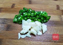 油渣炒泡豇豆的做法图解3