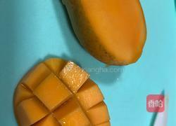 椰汁芒果西米露的做法图解4