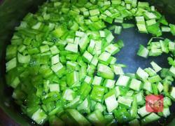 苦瓜炒鸡蛋的做法图解5