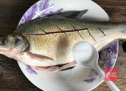 清蒸武昌鱼的做法图解2