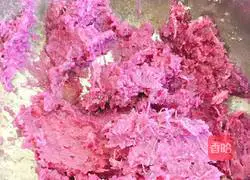 Illustration of how to make purple sweet potato cake 3