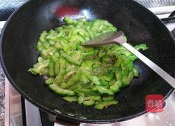 蚝油苦瓜的做法图解6