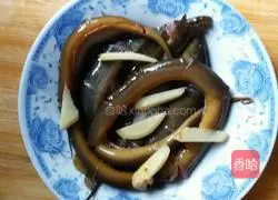 Illustration of how to steam wild eel and loach 3