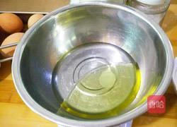 蓝莓蛋糕卷的做法图解2