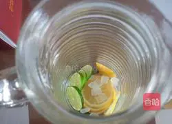 Double Lemon Ice Black Tea Recipe Illustration 5