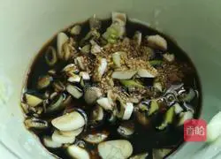 Illustration of how to make okra with sauce 6