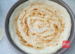 九寸海鲜披萨 的做法图解8