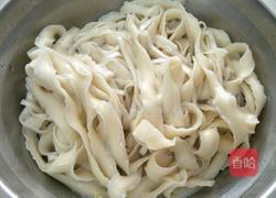 豆角鸡蛋捞面的做法图解6