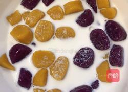 芋圆鲜奶西米露的做法图解7
