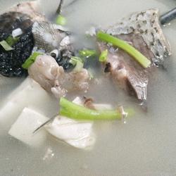简单鲫鱼豆腐汤的做法[图]