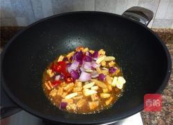 西芹泡椒爆鱿鱼的做法图解7