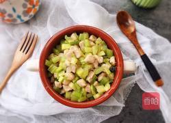 芹菜肉丁的做法图解11