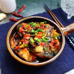 泡椒豆豉干烧鱼的做法[图]