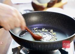 明太鱼做法有很多,辣炒的下酒最过瘾哦!的做法图解5