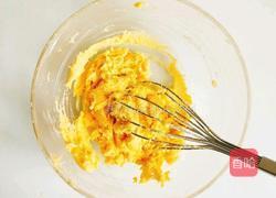 宝宝零食（蛋黄酥饼）的做法图解4