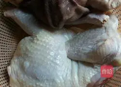 Illustration of how to make fish maw, pork belly and chicken 1