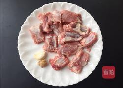 香汁排骨的做法图解1