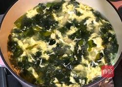 五花肉海带芽蛋花汤的做法图解7