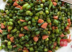 蒜薹火腿丁的做法图解5