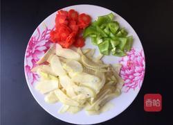 茭白炒肉的做法图解3