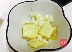 鱼汤的做法图解2