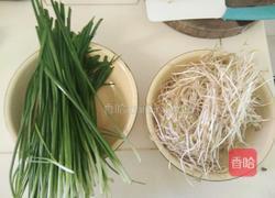 韭菜炒豆芽的做法图解1