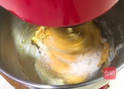 南瓜泥餐包的做法图解6