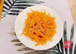 快手炒菜之“素炒胡萝卜”的做法图解5