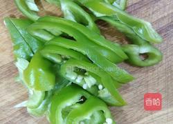 辣椒炒土豆丝的做法图解2