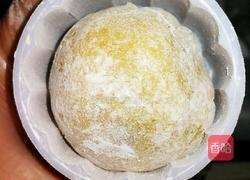 偶做滴豆沙蛋黄月饼的做法图解9