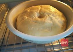 奶香面包的做法图解3