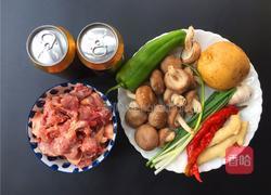 飘香啤酒鸭的做法图解1