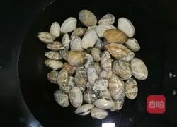 辣炒蚬子的做法图解1