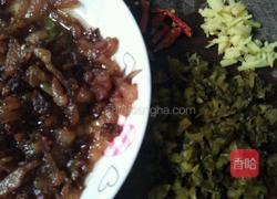 酸菜红薯粉的做法图解1