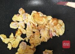 虾仁炒鸡蛋的做法图解9