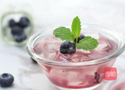 蓝莓凉粉的做法图解1
