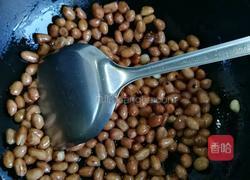 炒香酥花生米的做法图解3