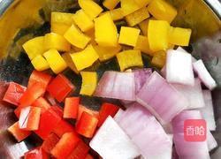 芭提雅炒饭(蛋包饭)的做法图解2