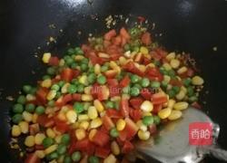 蛋包饭的做法图解4