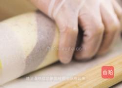 可可双色蛋糕卷的做法图解12