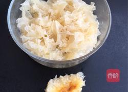 莲子百合银耳羹的做法图解5