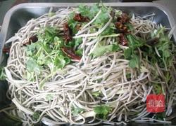 凉拌豆腐丝的做法图解4