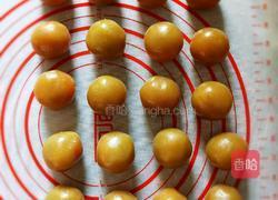 莲蓉蛋黄月饼的做法图解8