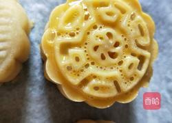 莲蓉蛋黄月饼的做法图解17