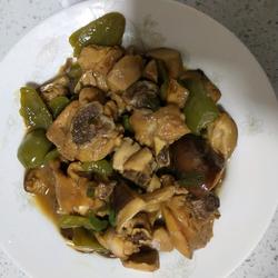 啤酒炖鸡腿的做法[图]