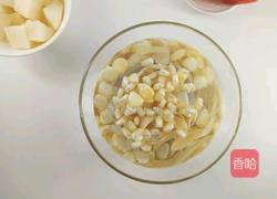 百合西瓜粥 清甜养颜的做法图解2