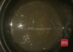 韭菜鸡蛋粉丝虾皮饺子的做法图解2