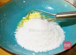 Coconut heart-shaped bread recipe 3